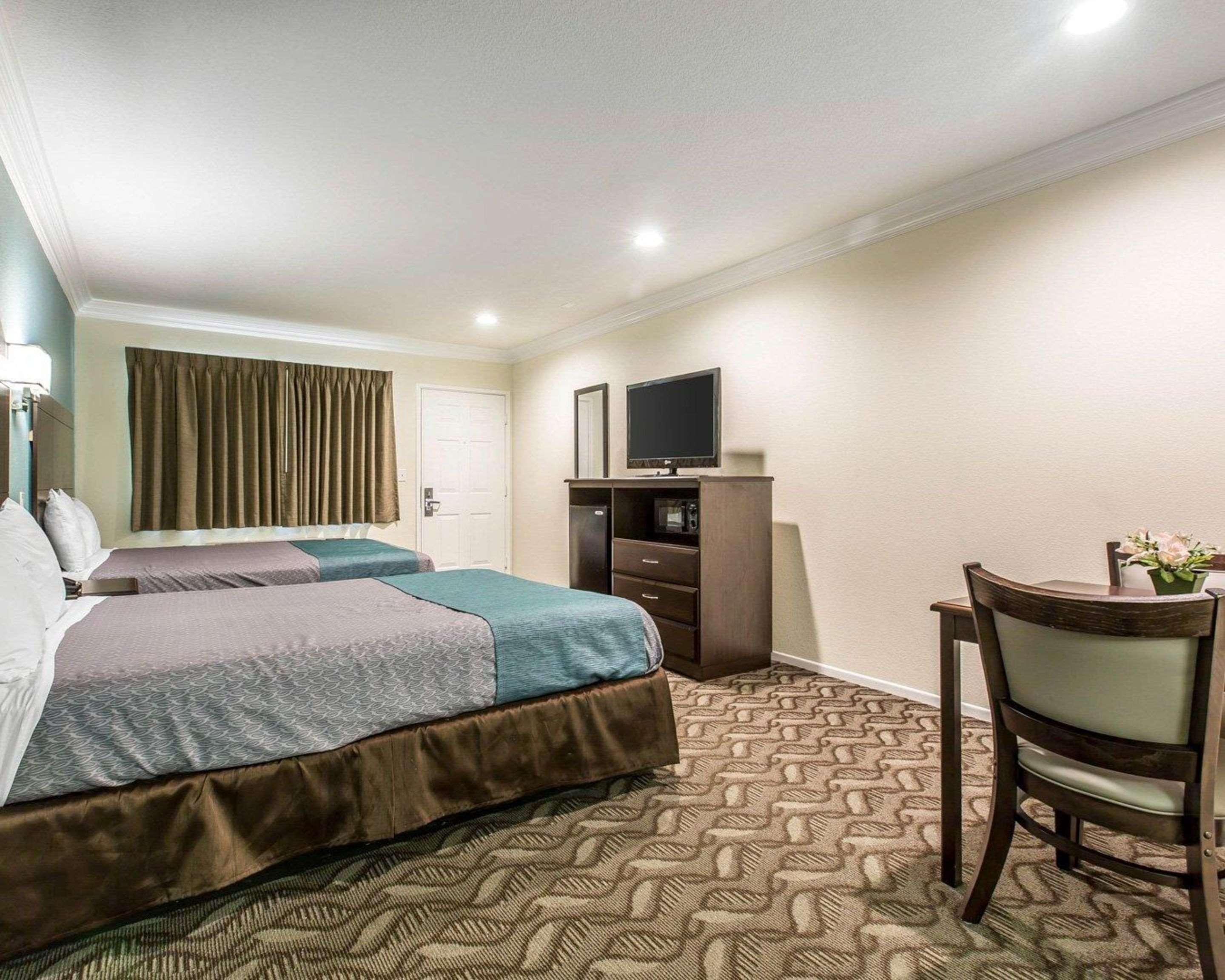 Rodeway Inn & Suites Inglewood Exterior foto