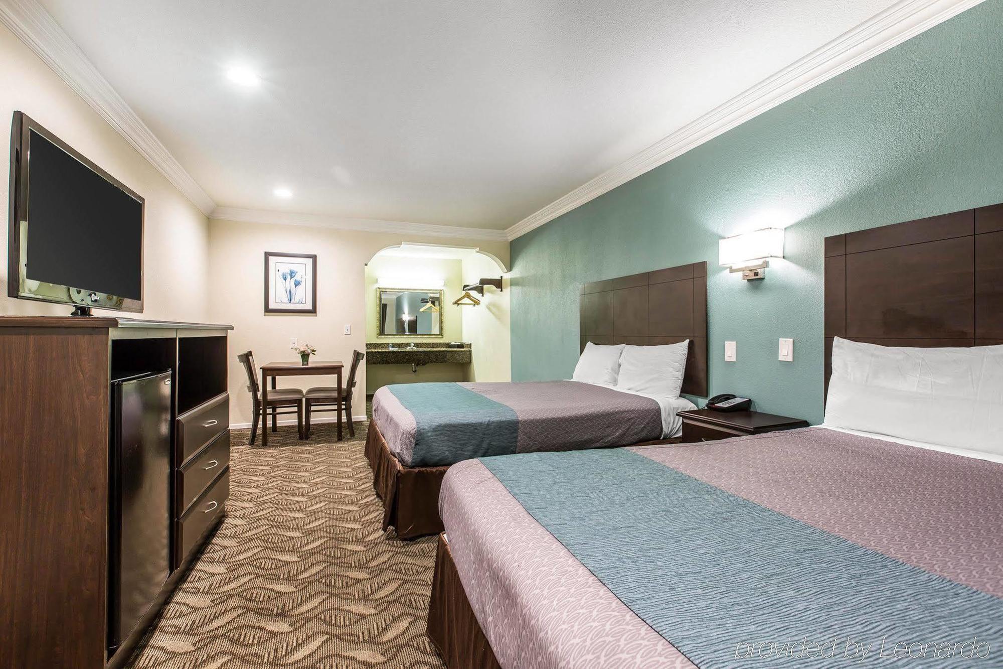 Rodeway Inn & Suites Inglewood Exterior foto